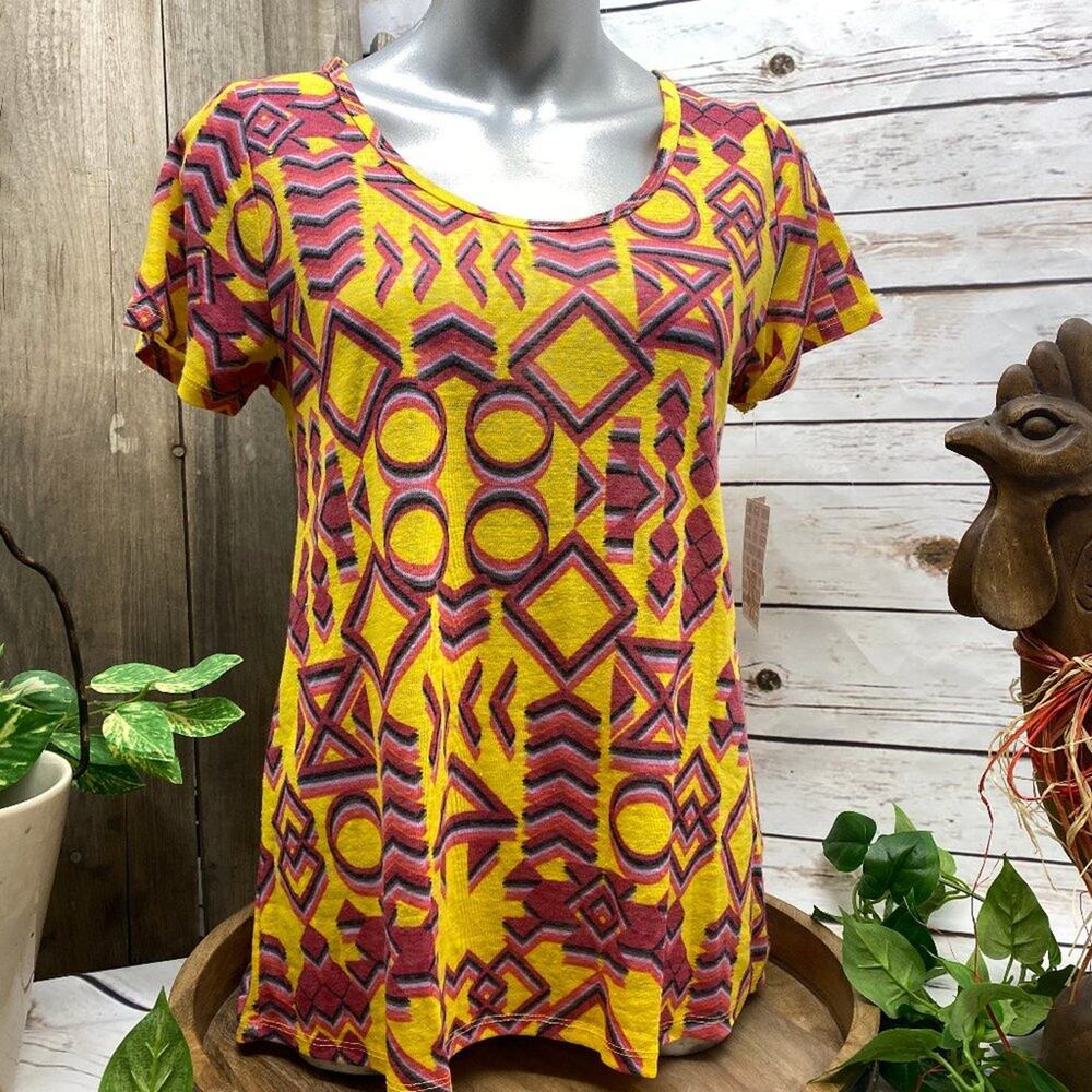 LuLaRoe Classic T T-Shirt XS Distressed Yellow Pink Black Geometric NWT New